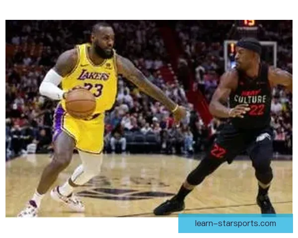 NBA焦点战湖人逆转勇士詹姆斯再创历史新高季后赛争夺白热化