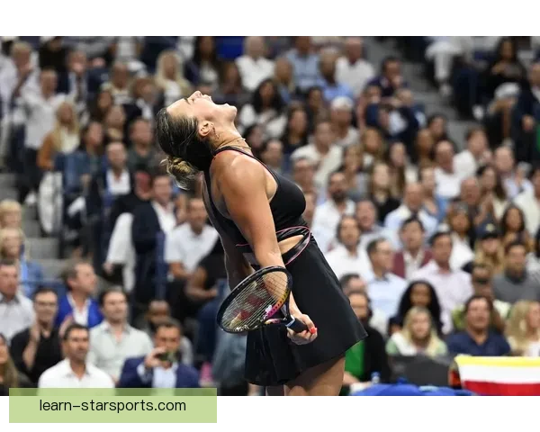 新星选手横扫赛场 突破重围成功晋级网球大满贯决赛